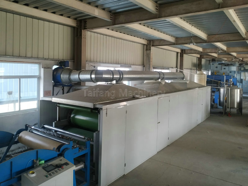 Lightweight non-woven fabric equipment